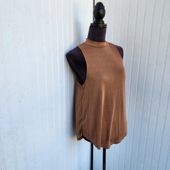 American Eagle soft sexy Camel Turtleneck Short Sleev Tank Lighweigh Top Modal M - Picture 2 of 10